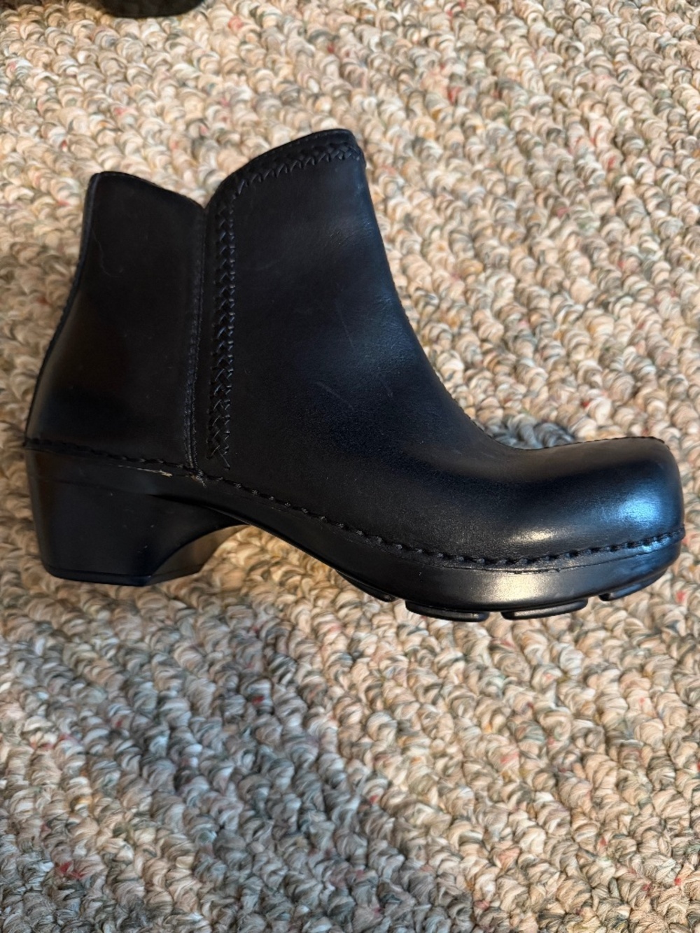 New Dansko Scout Ankle Boot